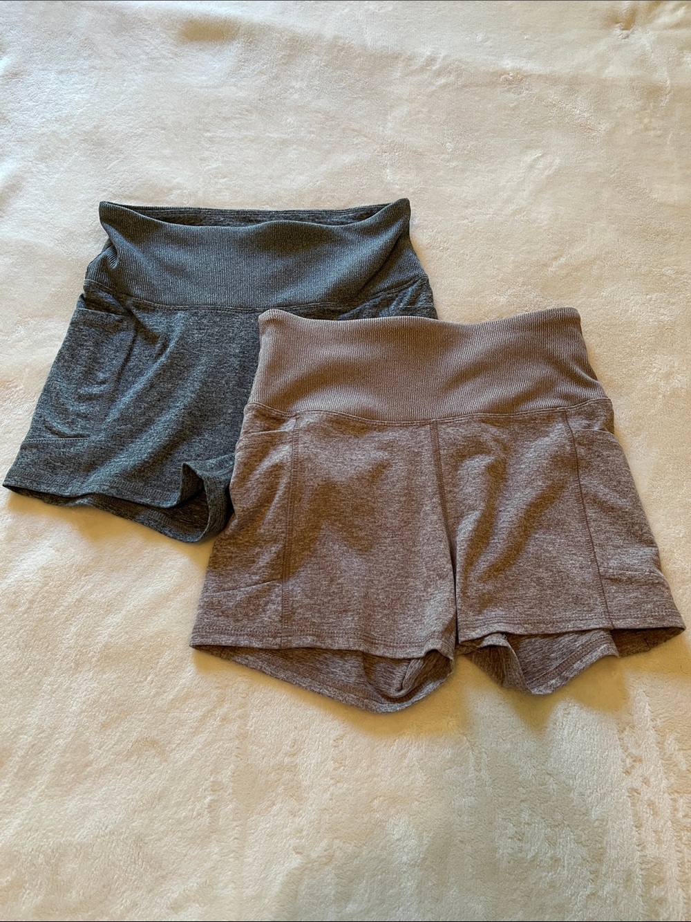 Zobha High Waist Athletic Shorts - Charcoal & Heather Taupe